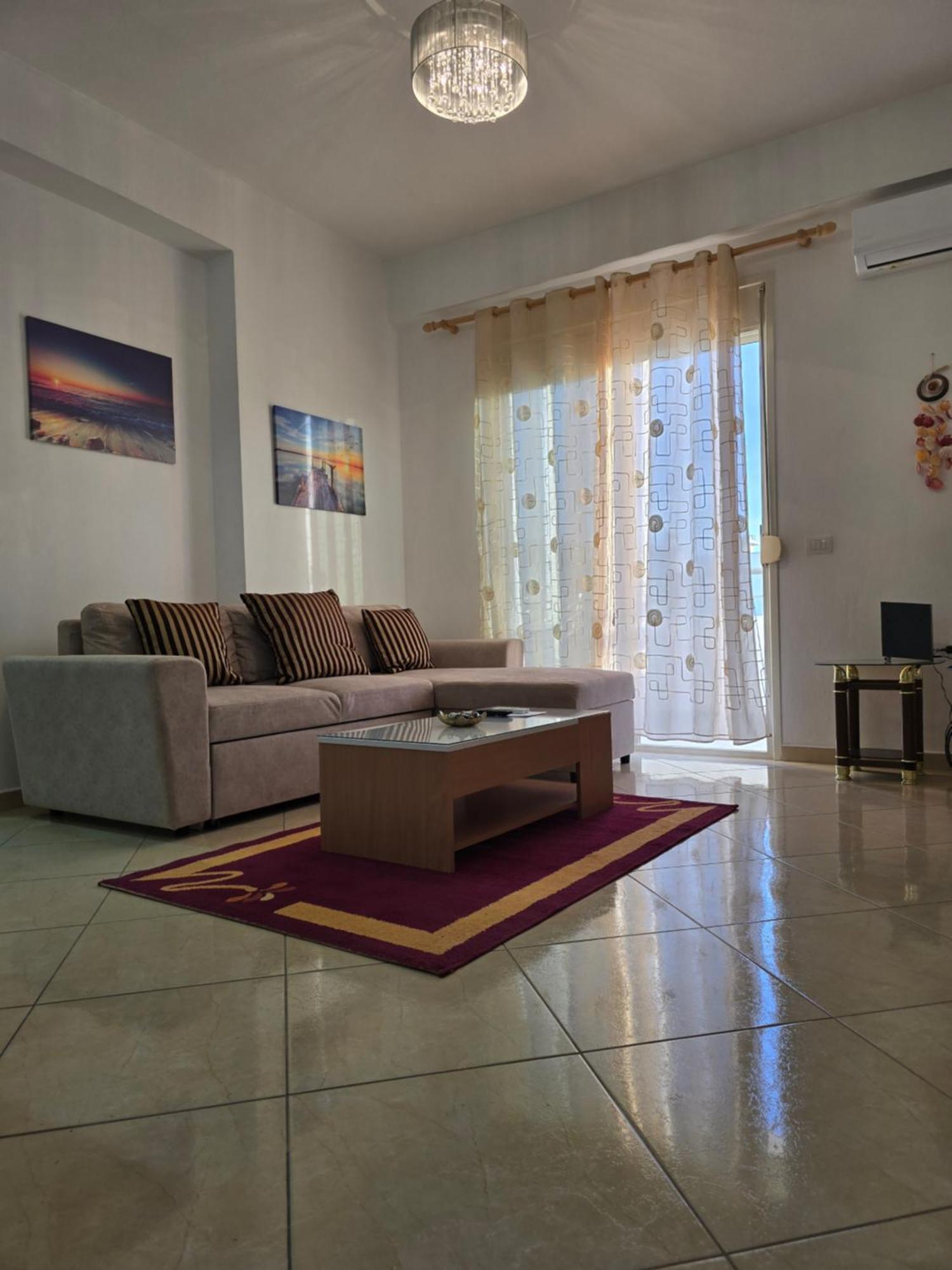 Modern , Quiet , Family Friendly & Fully Furnished Apartment วญอเรอ ภายนอก รูปภาพ